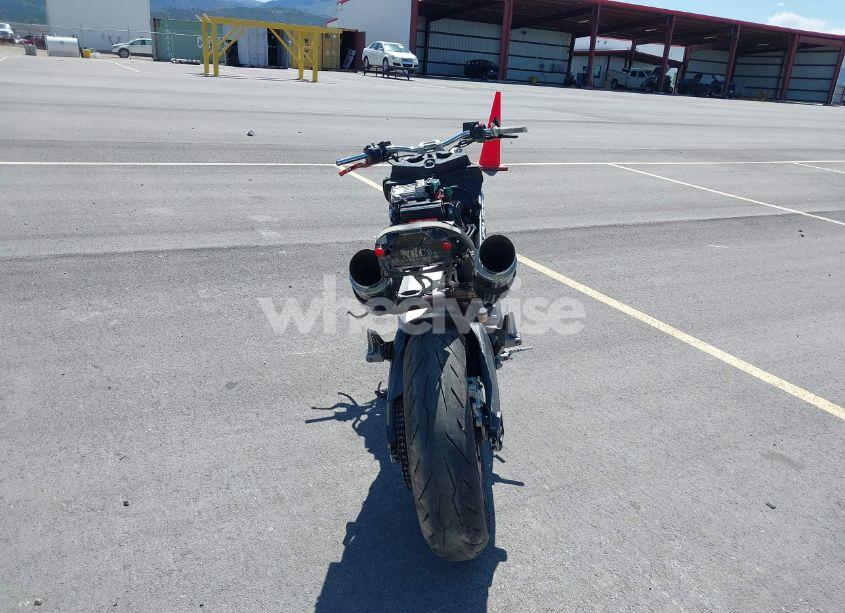 Photo 6 of 2009 Ducati Monster 696 (VIN ZDM1RADN19B018678)