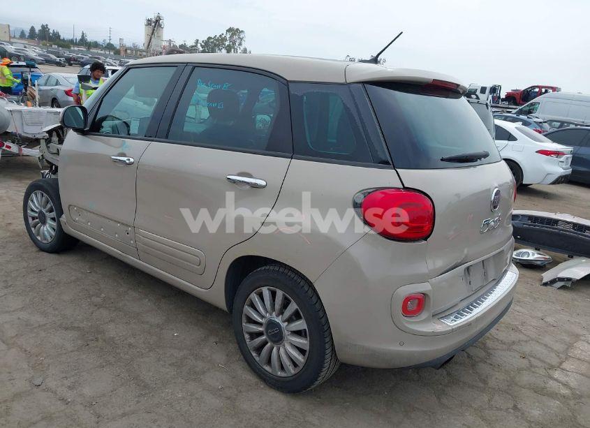 Photo 3 of 2015 Fiat 500l EASY (VIN ZFBCFABH1FZ036579)