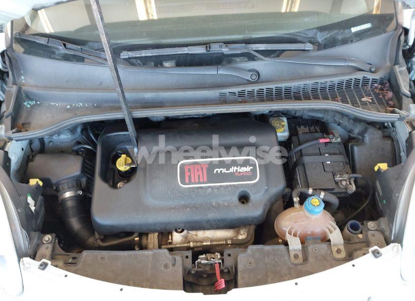 Photo 10 of 2015 Fiat 500l EASY (VIN ZFBCFABHXFZ030313)