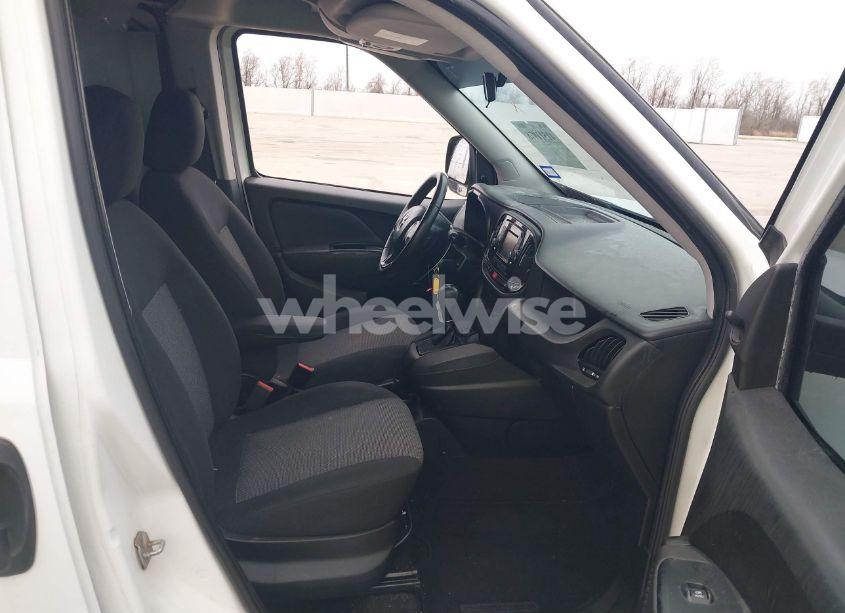 Photo 5 of 2018 Ram Promaster CITY TRADESMAN (VIN ZFBERFAB2J6J15179)