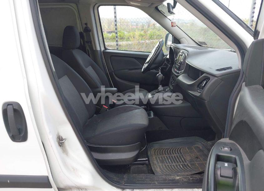 Photo 5 of 2016 Ram Promaster CITY TRADESMAN SLT (VIN ZFBERFBT4G6B50759)