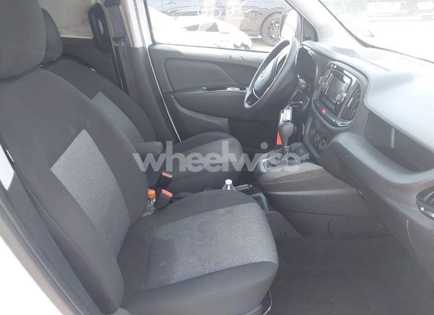 Photo 5 of 2022 Ram Promaster CITY CARGO VAN (VIN ZFBHRFAB0N6Y29931)