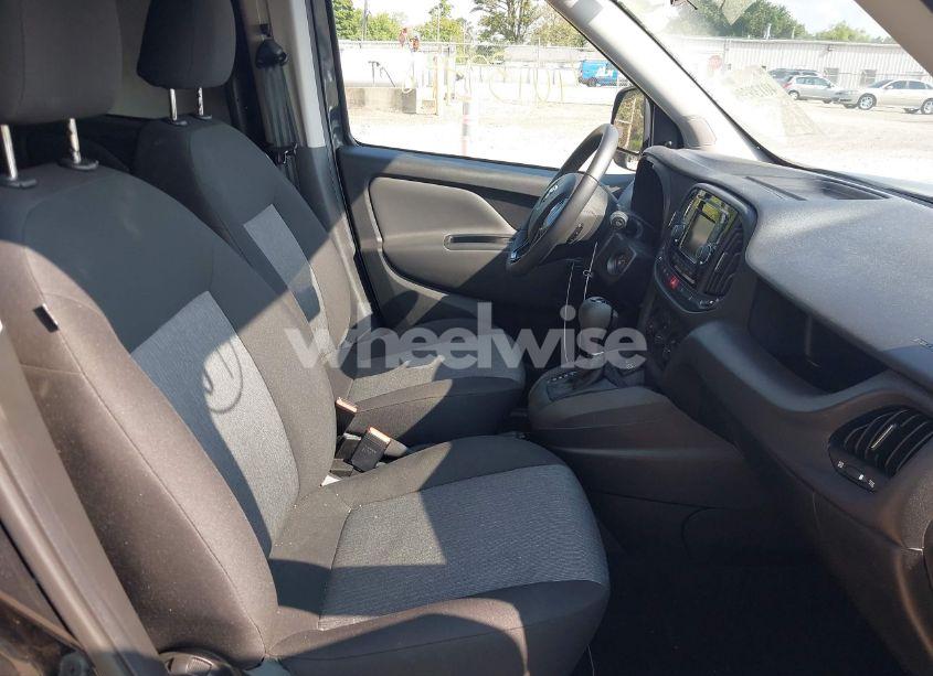 Photo 5 of 2022 Ram Promaster CITY CARGO VAN (VIN ZFBHRFAB2N6Y42860)