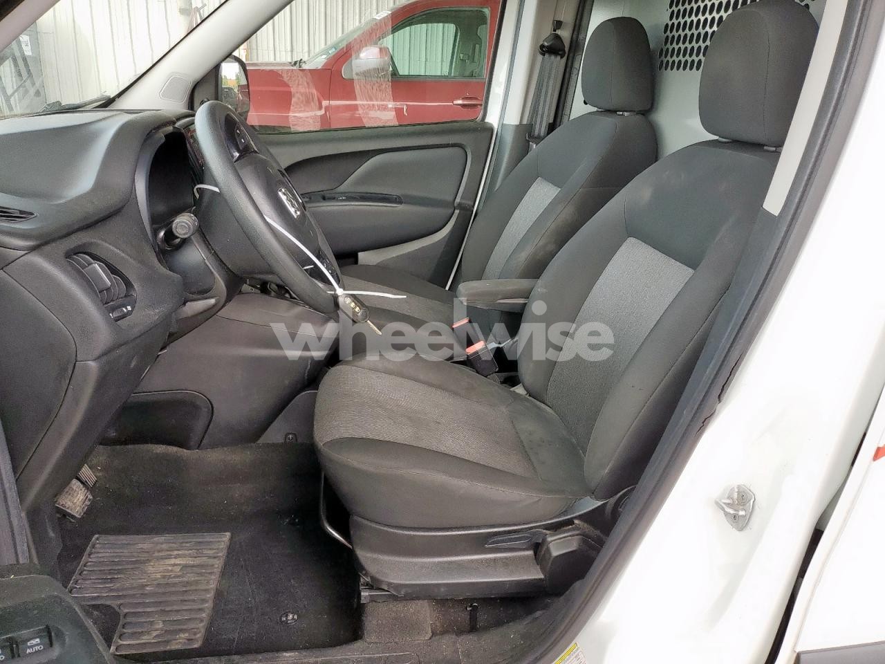 Photo 7 of 2022 RAM PROMASTER CITY TRADESMAN N/A (VIN ZFBHRFAB6N6W62815)