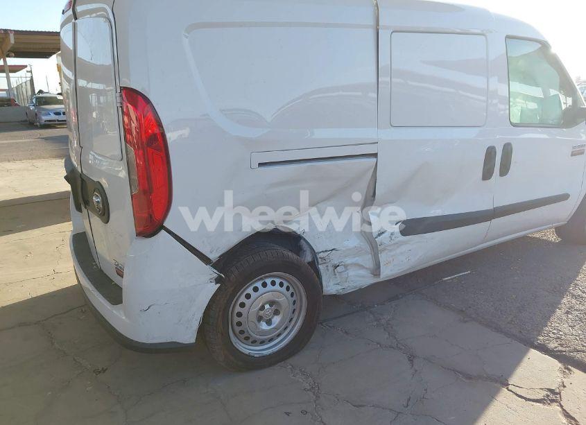 Photo 6 of 2022 Ram Promaster CITY CARGO VAN (VIN ZFBHRFAB7N6W46140)