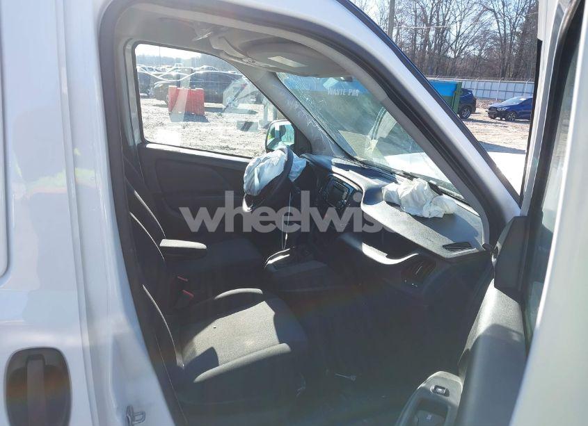 Photo 5 of 2022 Ram Promaster CITY CARGO VAN (VIN ZFBHRFAB8N6Y72512)