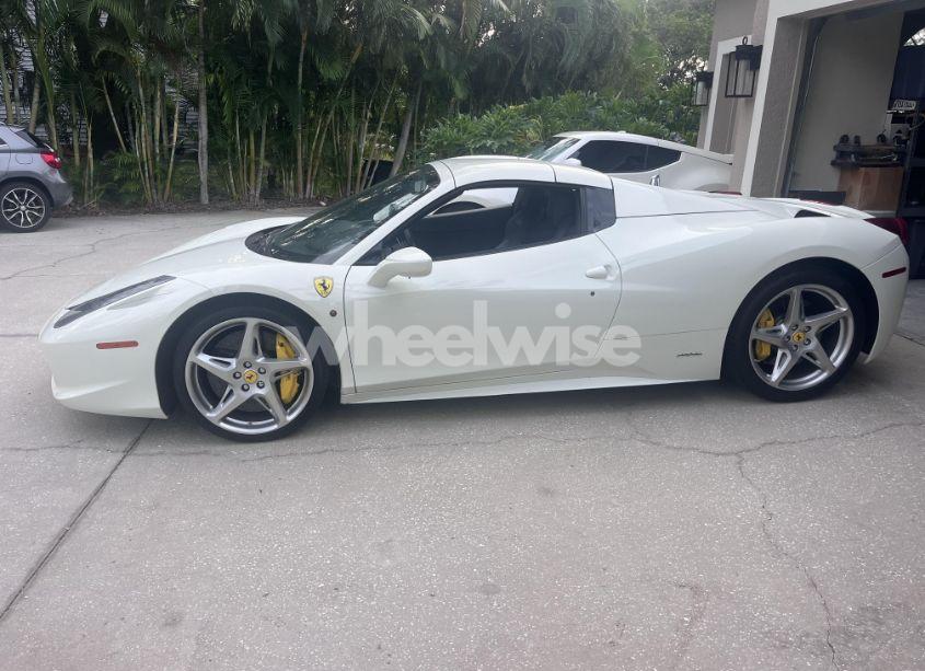 Photo 2 of 2013 Ferrari 458 SPIDER (VIN ZFF68NHA1D0195370)