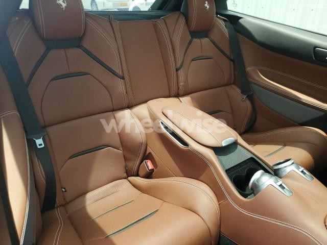 Photo 5 of 2020 FERRARI GTC4 LUSSO (VIN ZFF82WNAXL0256492)