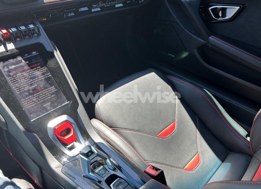 Photo 14 of 2021 Lamborghini Huracan EVO COUPE (VIN ZHWUF5ZFXMLA16208)