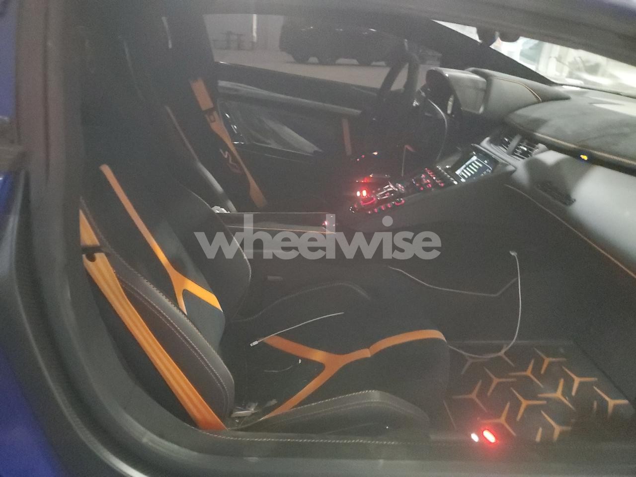 Photo 10 of 2020 LAMBORGHINI AVENTADOR SVJ N/A (VIN ZHWUM6ZD6LLA09054)