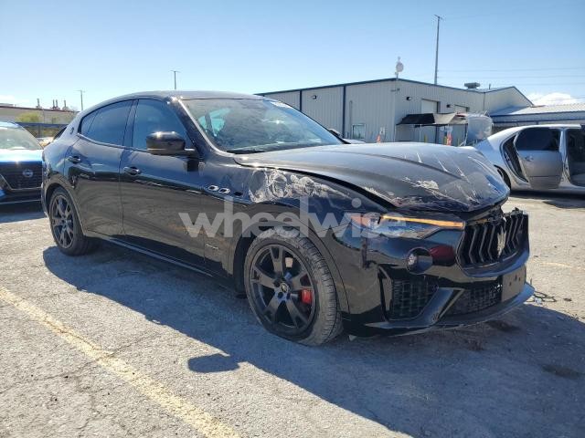 Photo 11 of 2021 MASERATI LEVANTE SPORT (VIN ZN661XUS0MX359646)