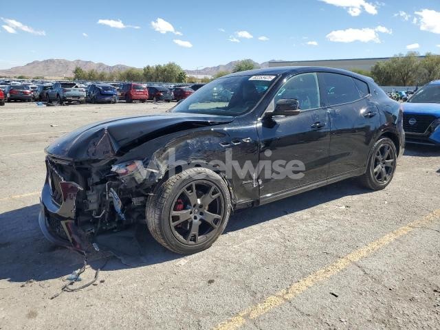 Photo 7 of 2021 MASERATI LEVANTE SPORT (VIN ZN661XUS0MX359646)