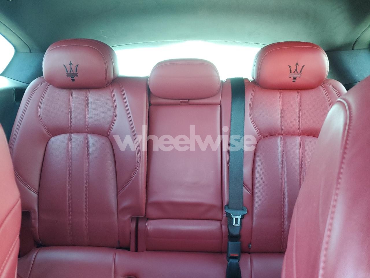 Photo 10 of 2021 MASERATI LEVANTE SPORT (VIN ZN661XUS7MX370739)