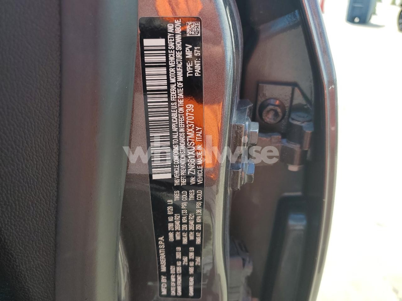 Photo 13 of 2021 MASERATI LEVANTE SPORT (VIN ZN661XUS7MX370739)