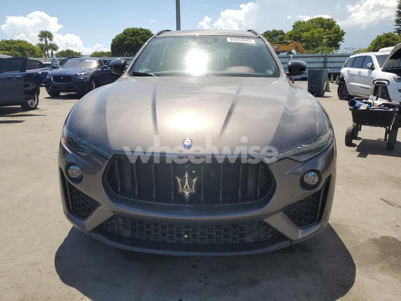Photo 5 of 2021 MASERATI LEVANTE SPORT (VIN ZN661XUS7MX370739)