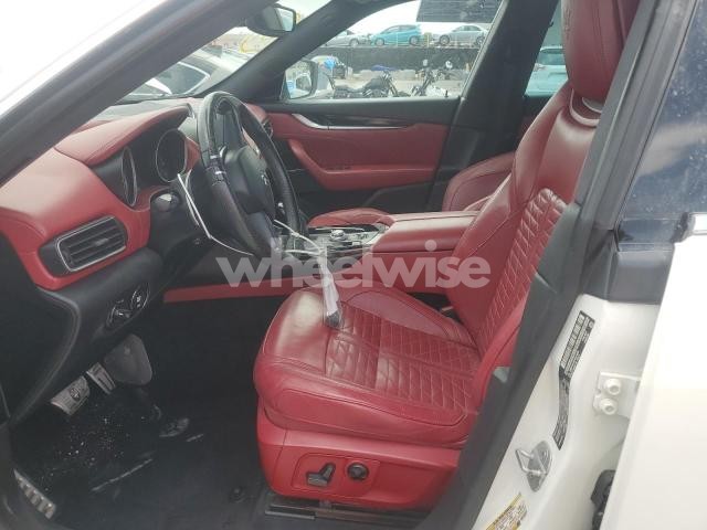 Photo 13 of 2019 MASERATI LEVANTE SPORT (VIN ZN661XUS8KX314905)