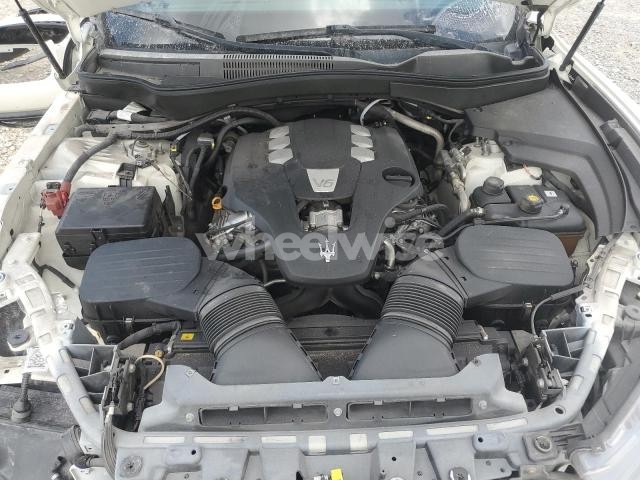 Photo 6 of 2019 MASERATI LEVANTE SPORT (VIN ZN661XUS8KX314905)