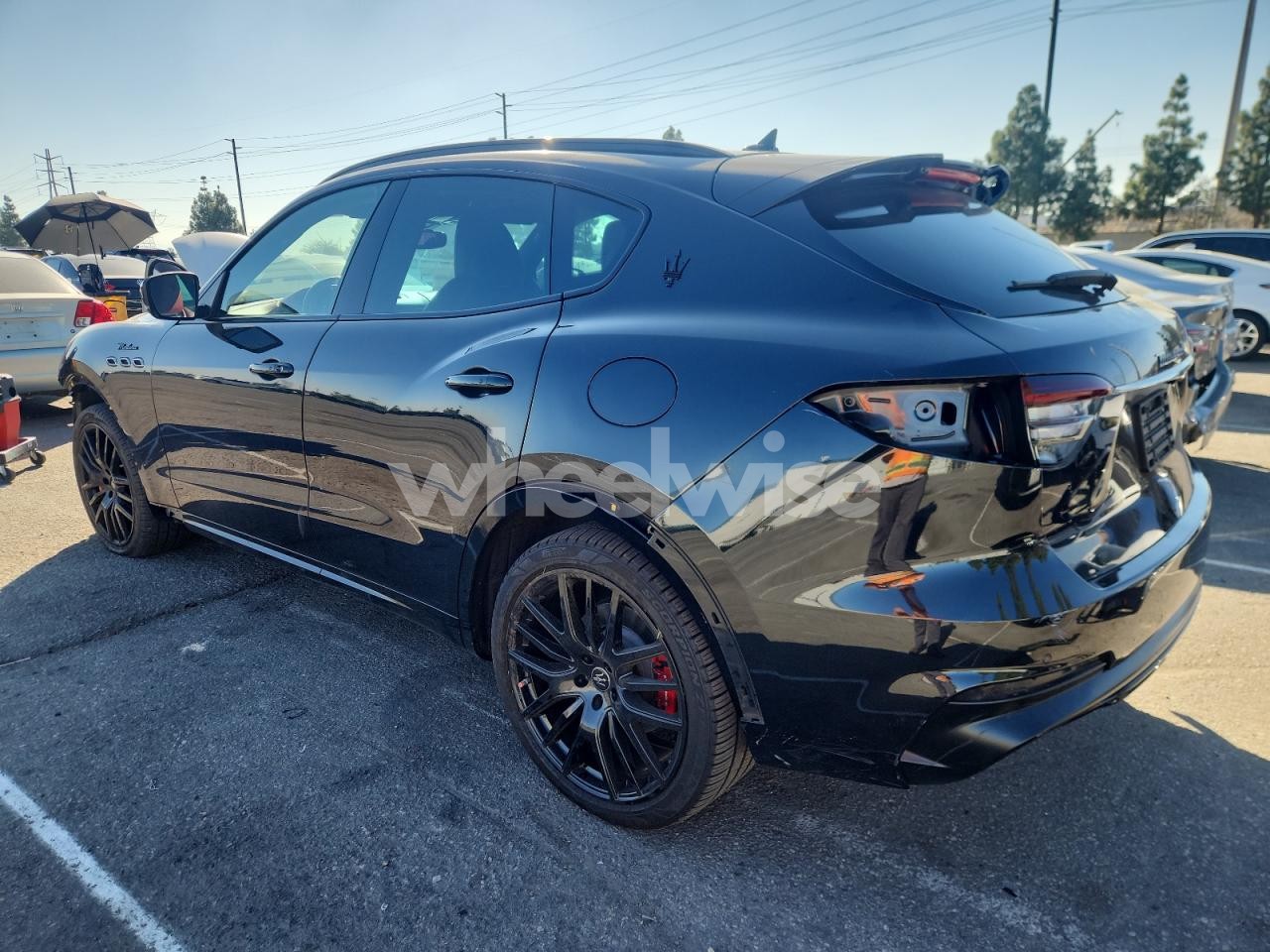 Photo 2 of 2022 MASERATI LEVANTE MODENA (VIN ZN661YUM3NX393458)