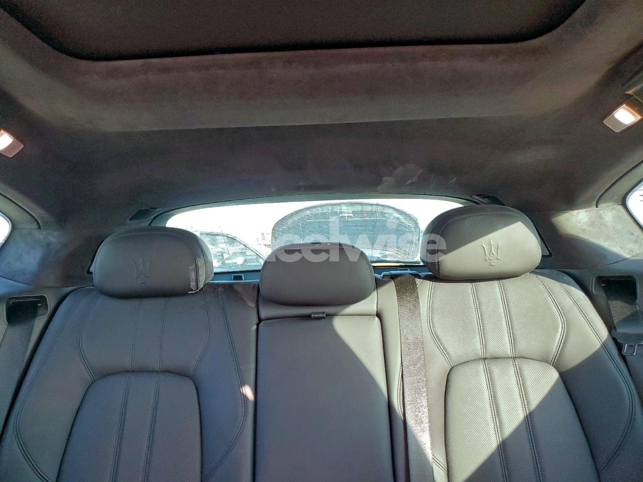 Photo 10 of 2019 MASERATI LEVANTE GTS (VIN ZN661ZUA4KX321868)