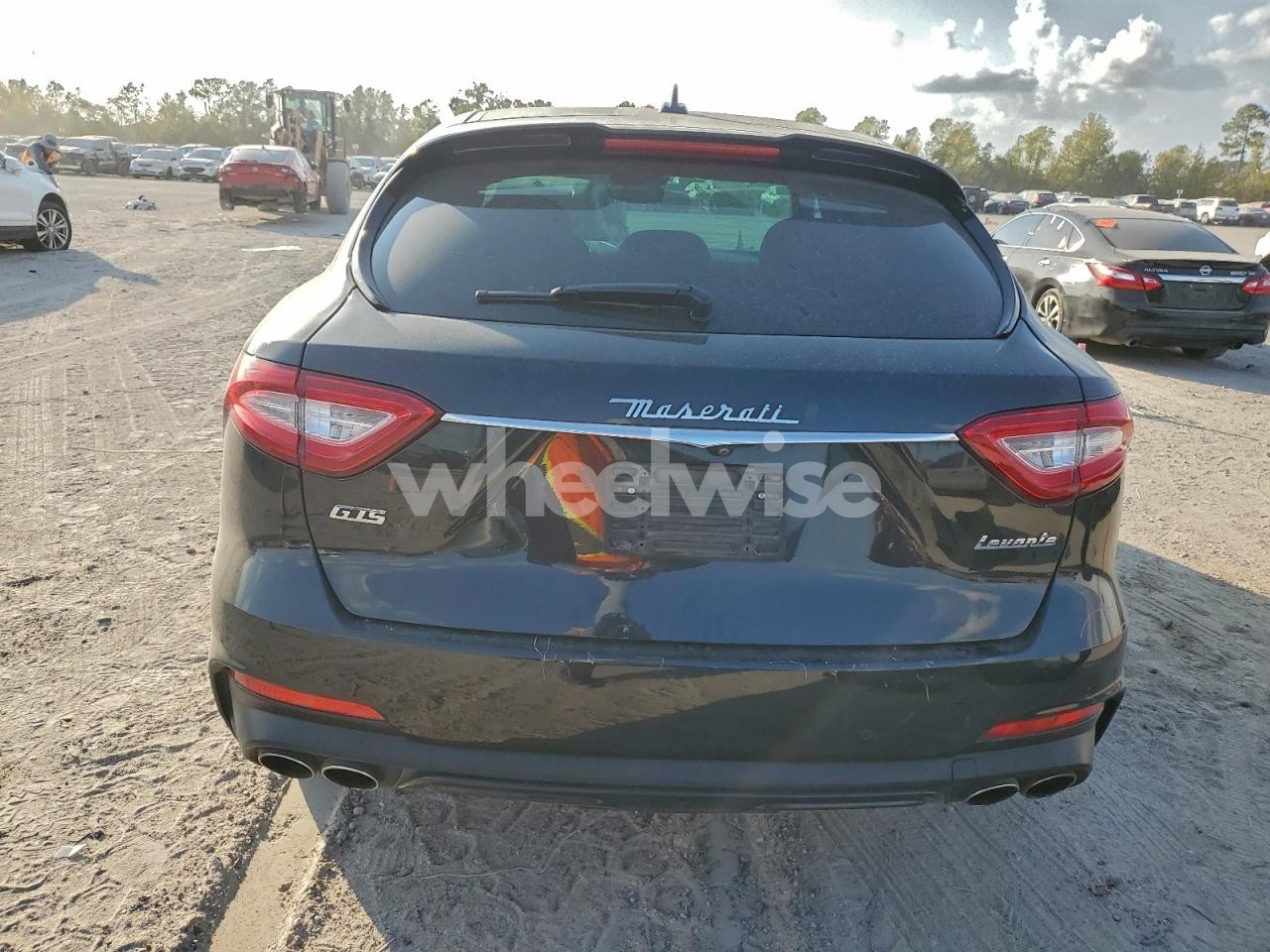 Photo 6 of 2019 MASERATI LEVANTE GTS (VIN ZN661ZUA4KX321868)