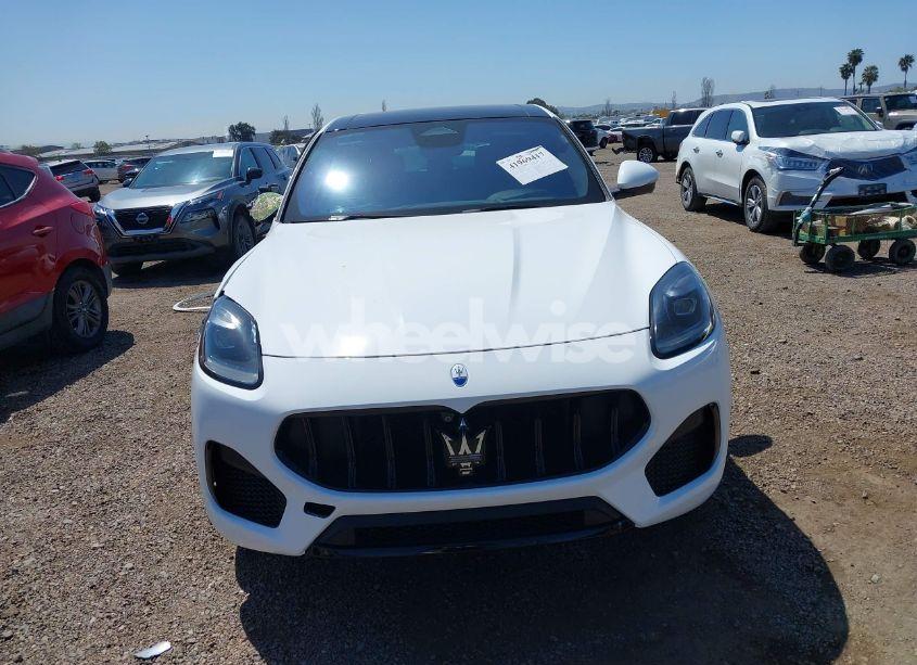 Photo 13 of 2023 Maserati Grecale MODENA (VIN ZN682AVM6P7427195)