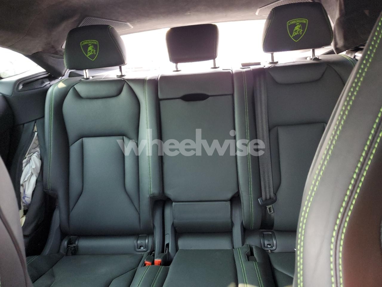 Photo 10 of 2020 LAMBORGHINI URUS (VIN ZPBUA1ZL5LLA06681)