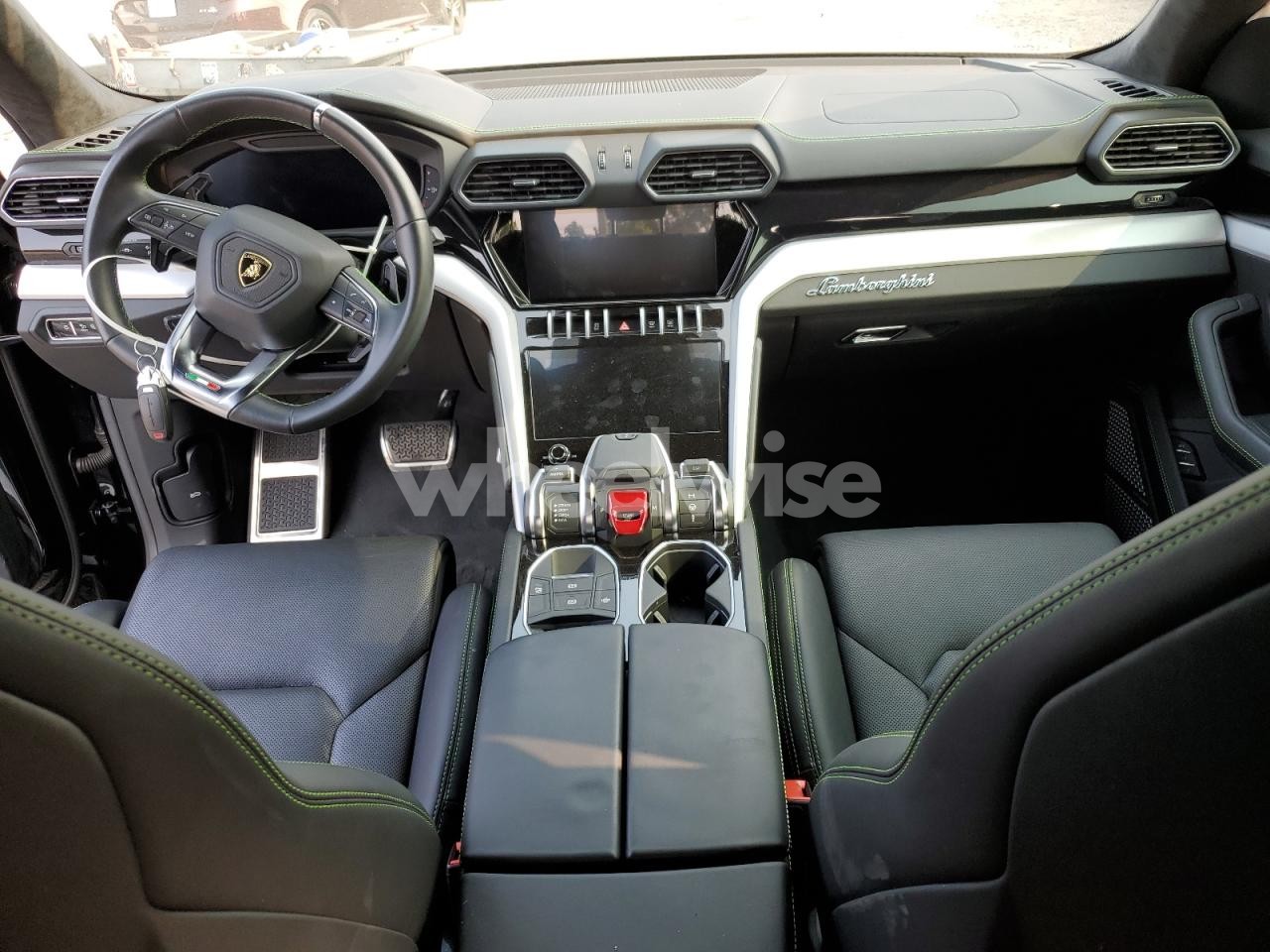 Photo 8 of 2020 LAMBORGHINI URUS (VIN ZPBUA1ZL5LLA06681)