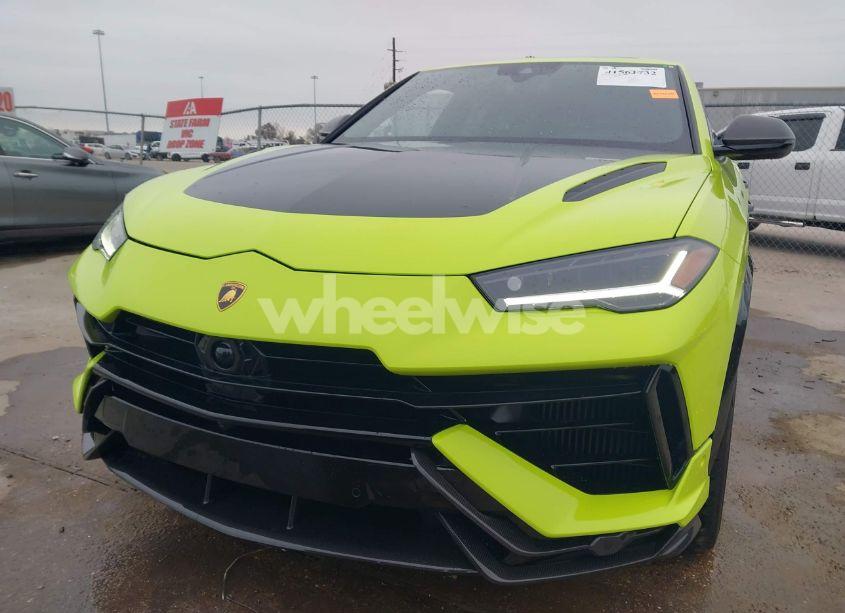 Photo 6 of 2024 Lamborghini Urus PERFORMANTE (VIN ZPBUC3ZL1RLA32922)